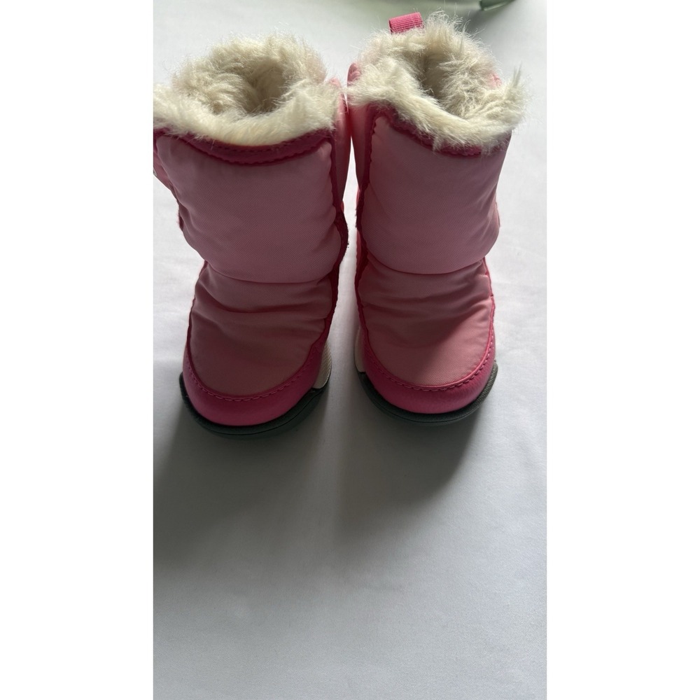 Little Girl Boots In Pink Size 6 New Without Box Never Worn Brand Is SOREL